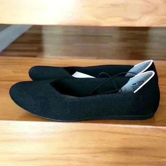 J Sport Doreen Knit Flats - Picture 7 of 8